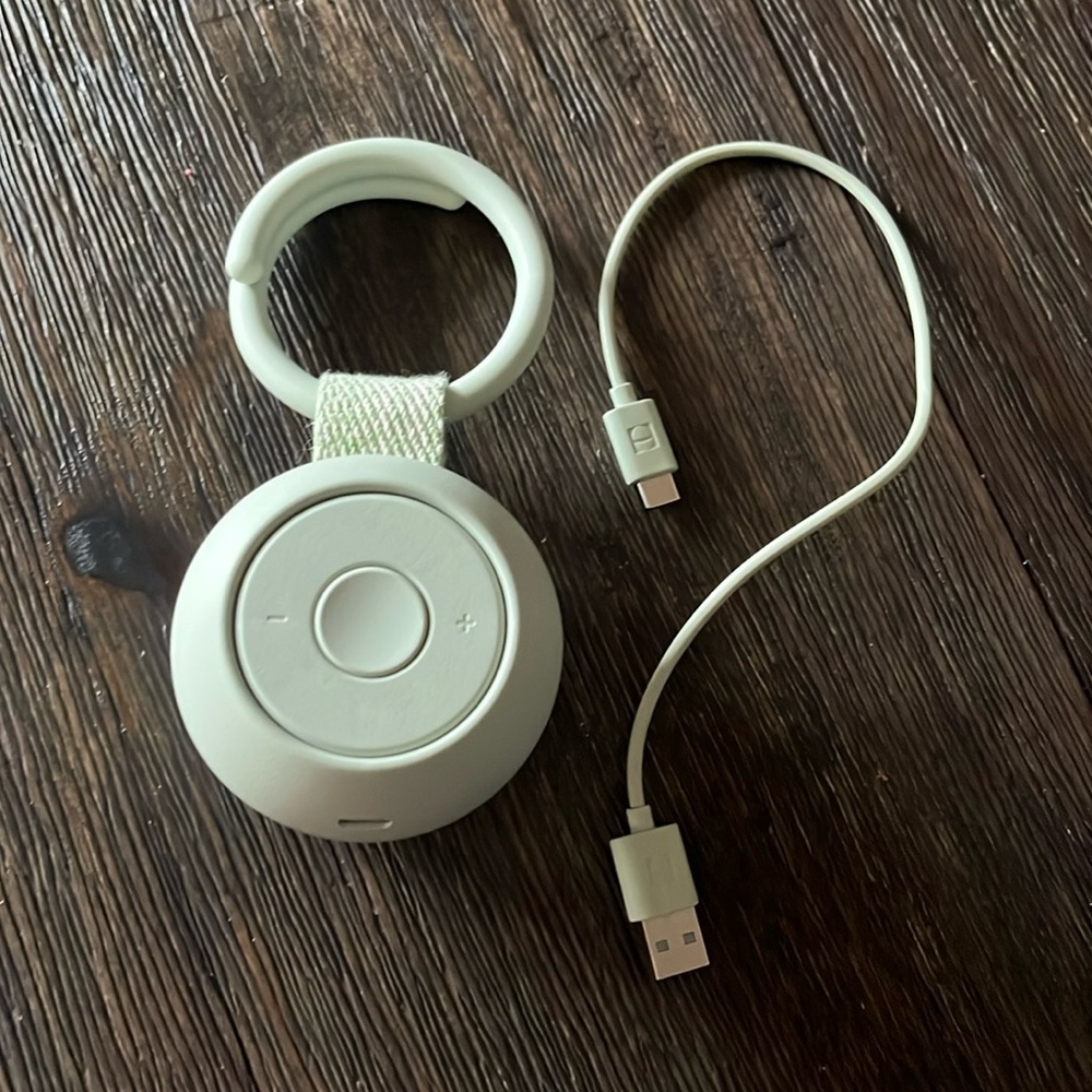 Hatch Rest Go Sound Machine